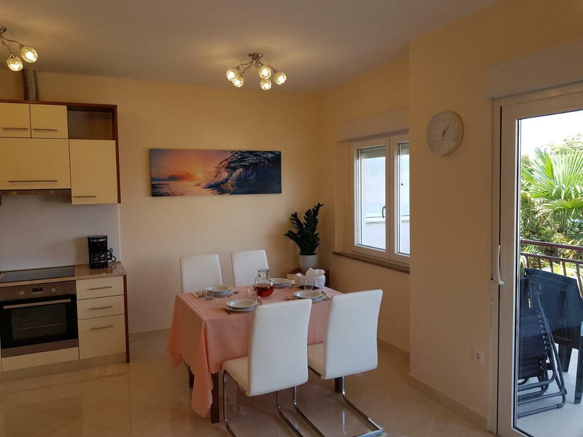 Apartman Vesna Malinska Exteriér fotografie