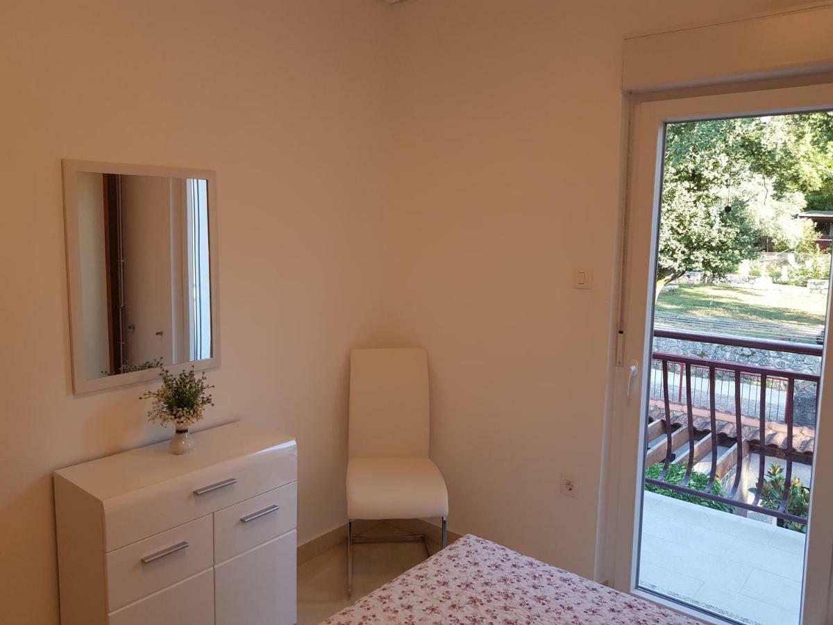 Apartman Vesna Malinska Exteriér fotografie