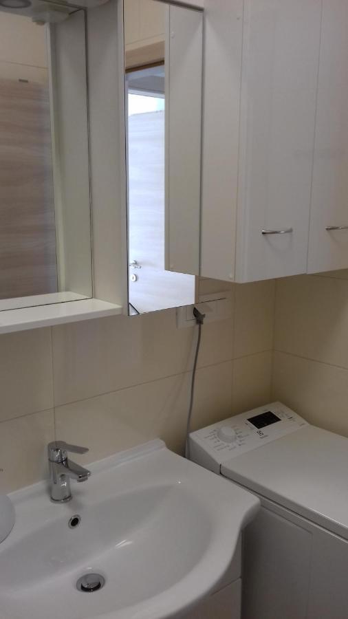Apartman Vesna Malinska Exteriér fotografie
