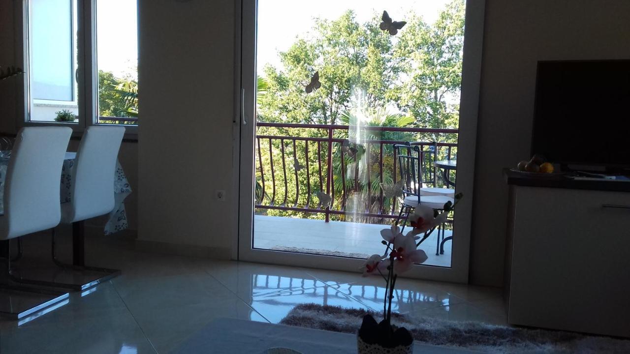 Apartman Vesna Malinska Exteriér fotografie